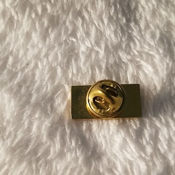 Fred Meyer Challenge 2000 Charity Golf Pin - Picture 4 of 4